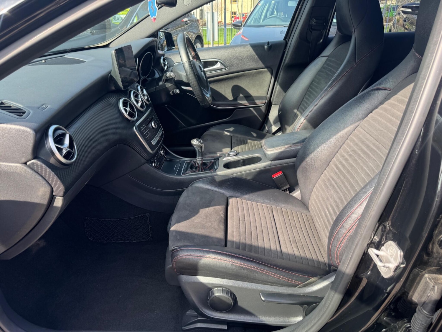 Used Mercedes-Benz A-Class 2016 for sale - 77981436: Photo 42