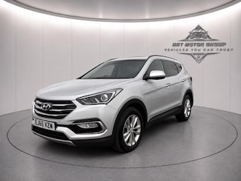 Used Hyundai Santa Fe 2016 for sale - 79582305: Photo