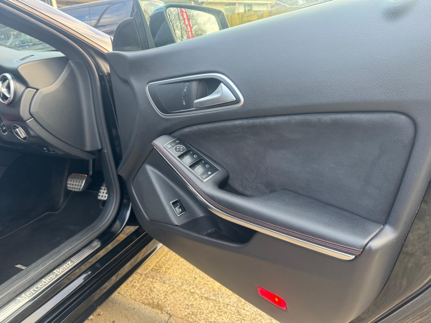 Used Mercedes-Benz CLA 2015 for sale - 78043257: Photo 34