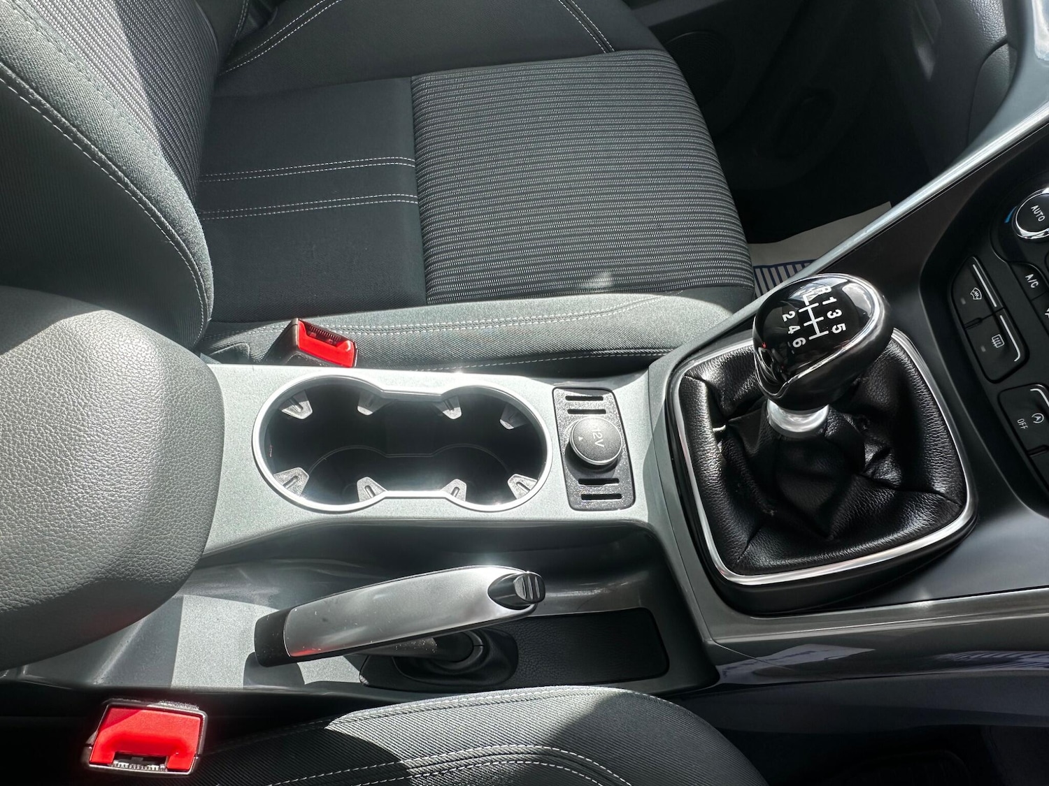 Used Ford C-Max 2015 for sale - 78053670: Photo 18