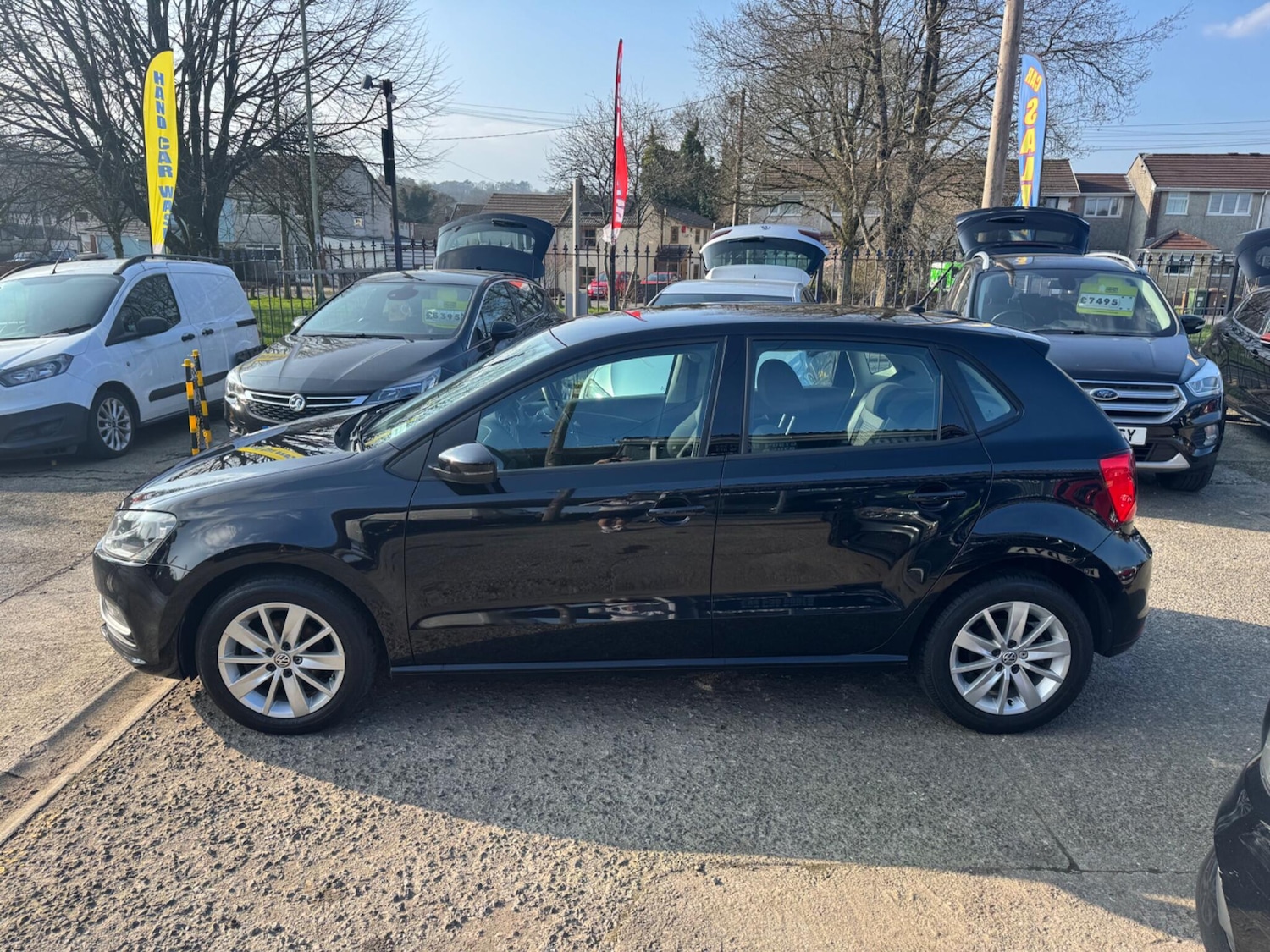 Used Volkswagen Polo 2015 for sale - 77976133: Photo 11