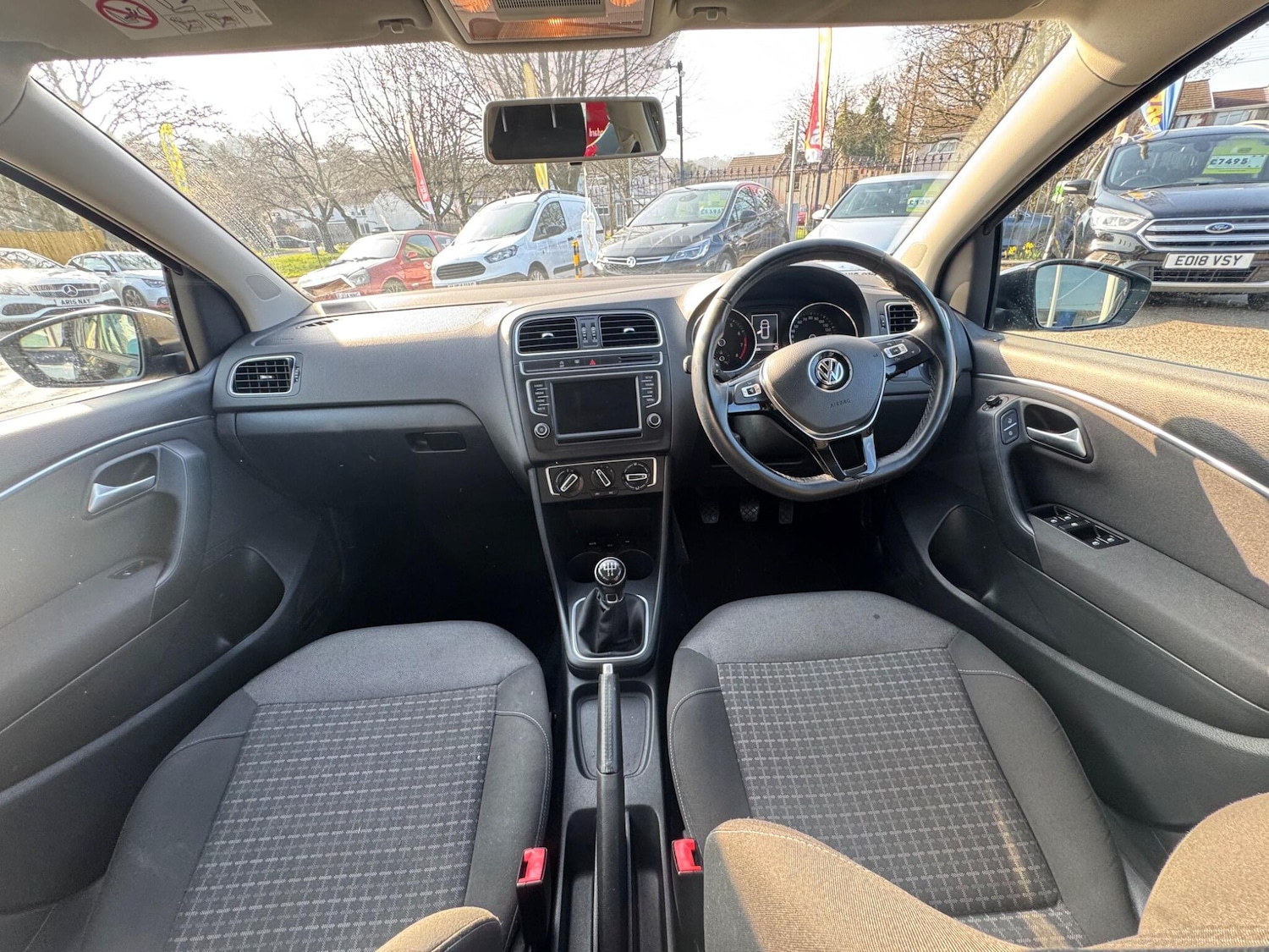 Used Volkswagen Polo 2015 for sale - 77976133: Photo 20