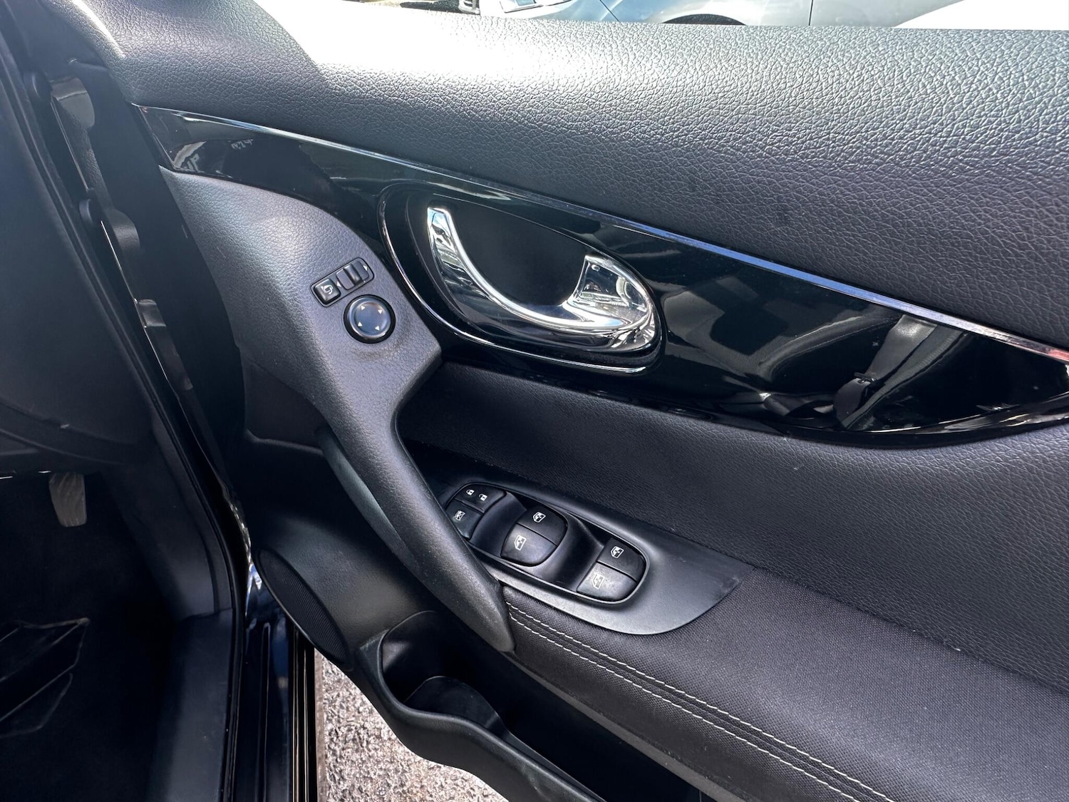 Used Nissan Qashqai 2017 for sale - 78056035: Photo 29