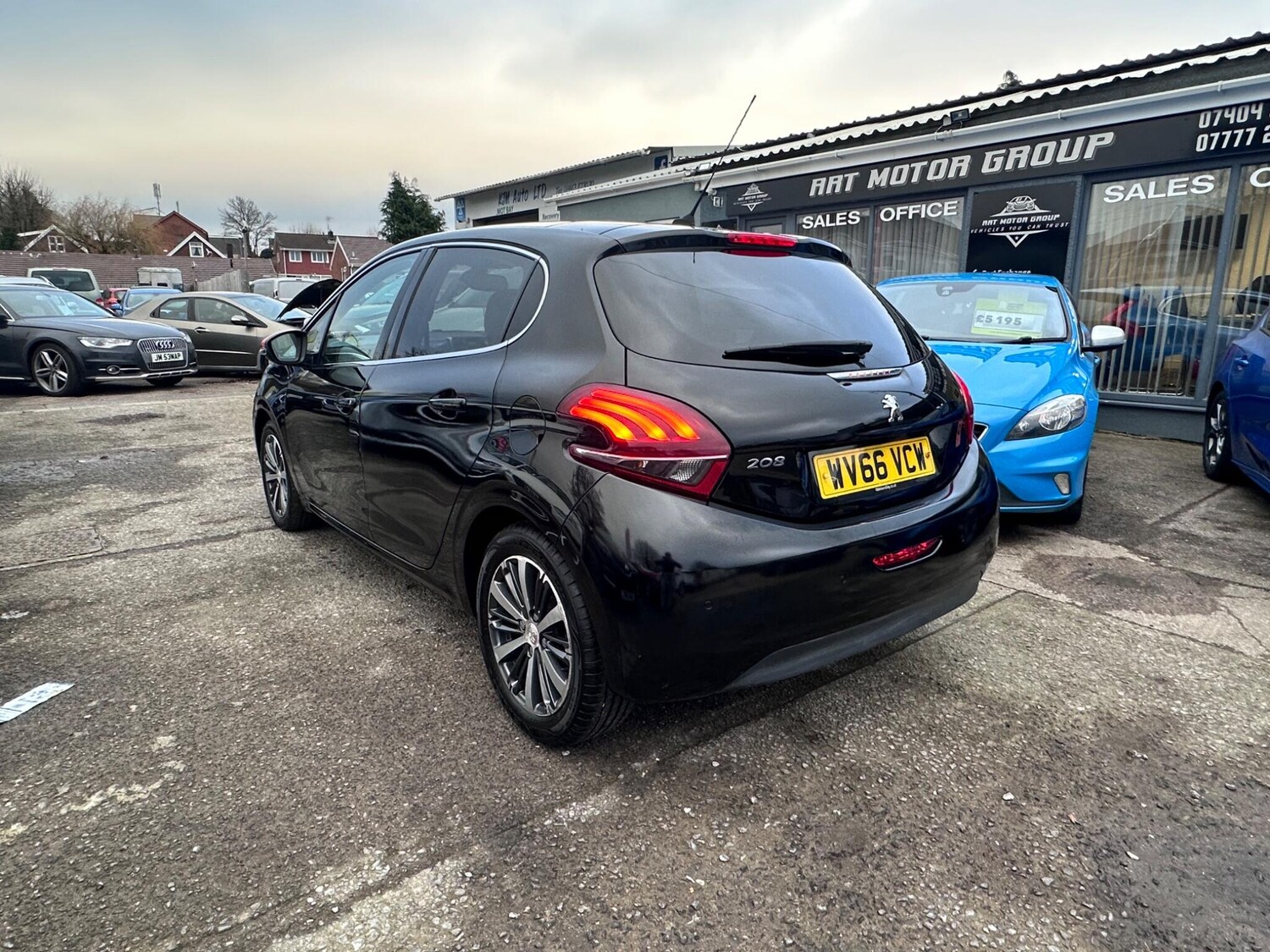 Used Peugeot 208 2016 for sale - 77764268: Photo 10