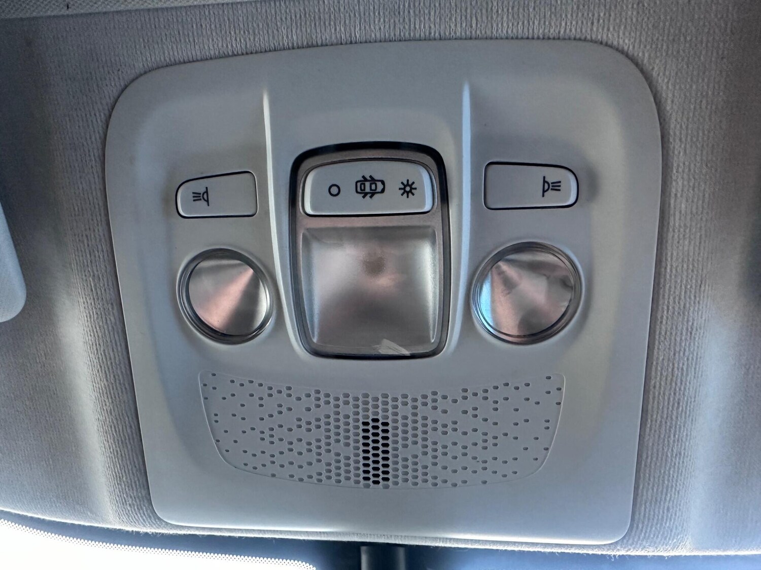 Used Peugeot 208 2016 for sale - 77764268: Photo 23