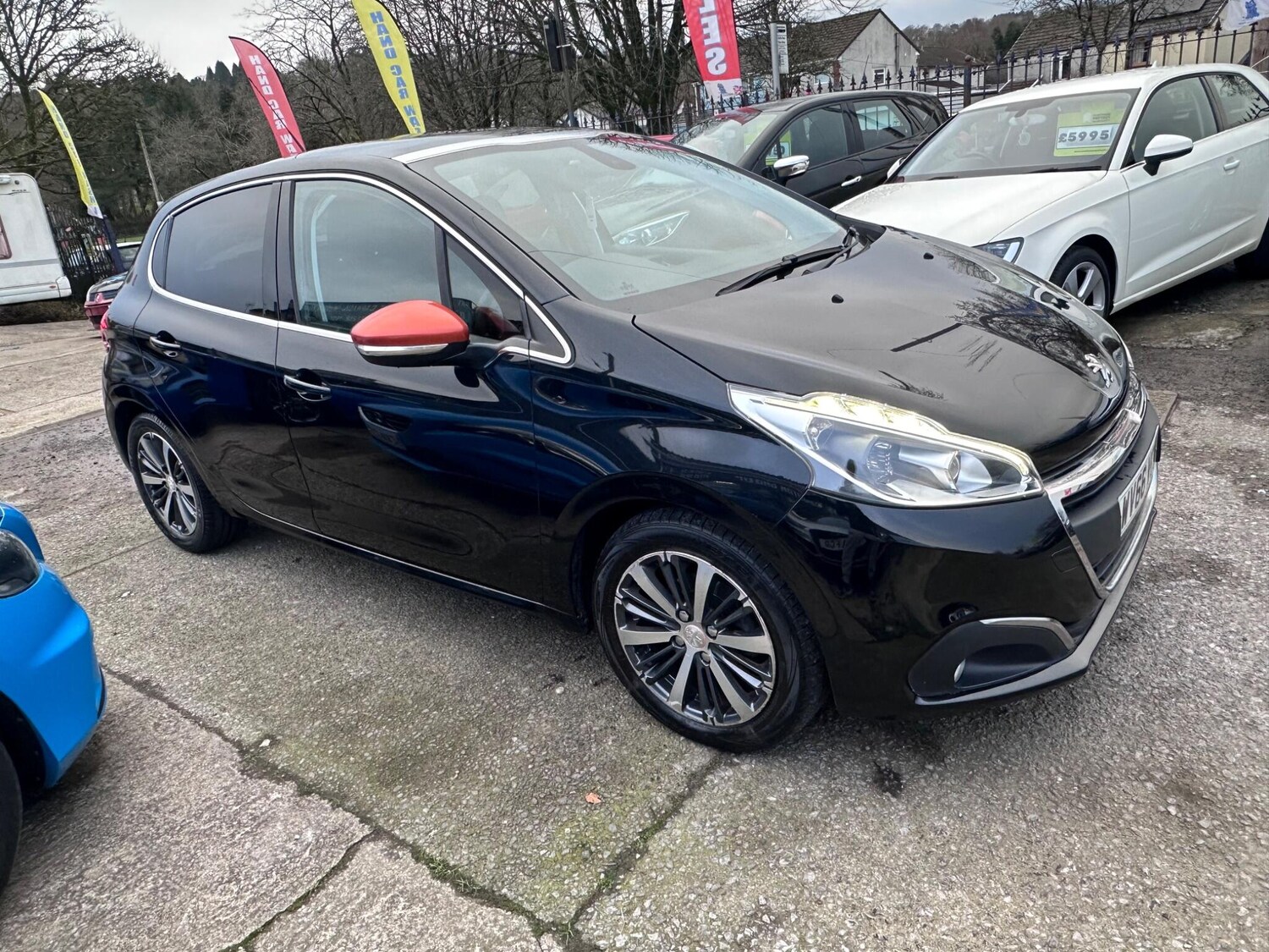 Used Peugeot 208 2016 for sale - 77764268: Photo 6