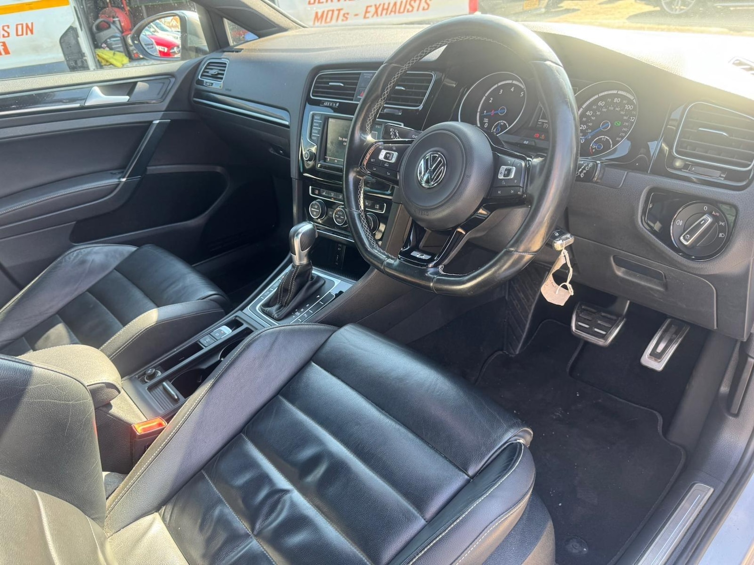 Used Volkswagen Golf 2016 for sale - 77960049: Photo 20