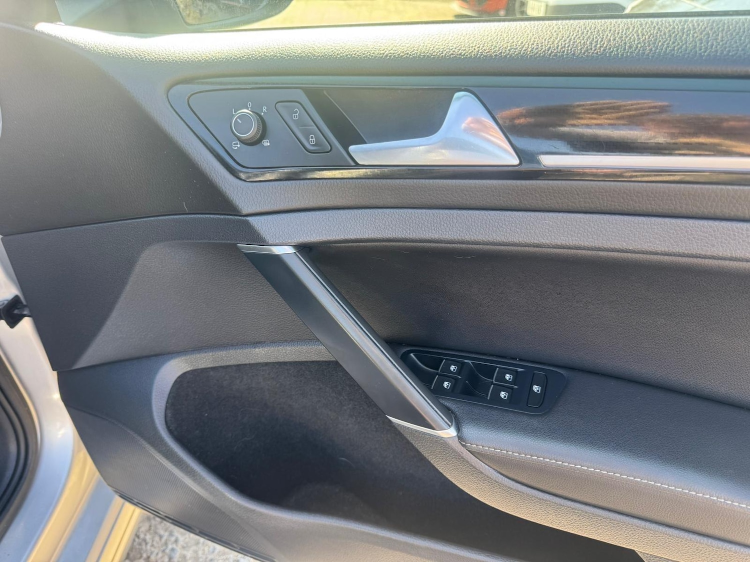 Used Volkswagen Golf 2016 for sale - 77960049: Photo 27