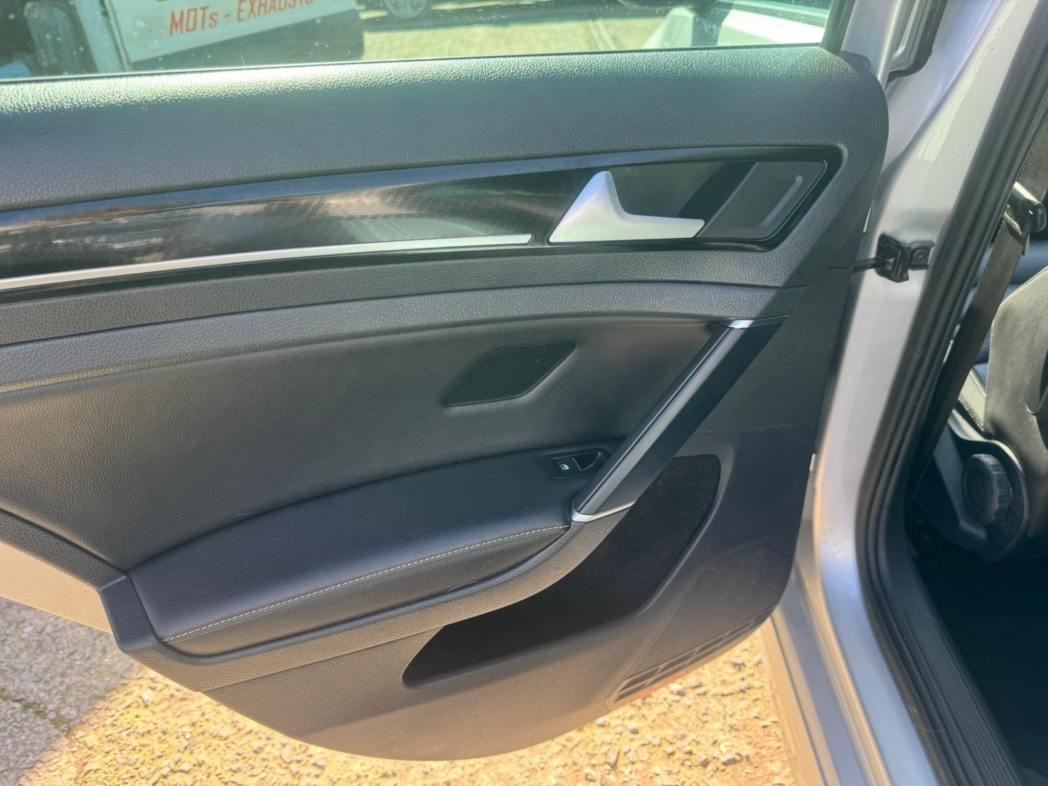 Used Volkswagen Golf 2016 for sale - 77960049: Photo 28