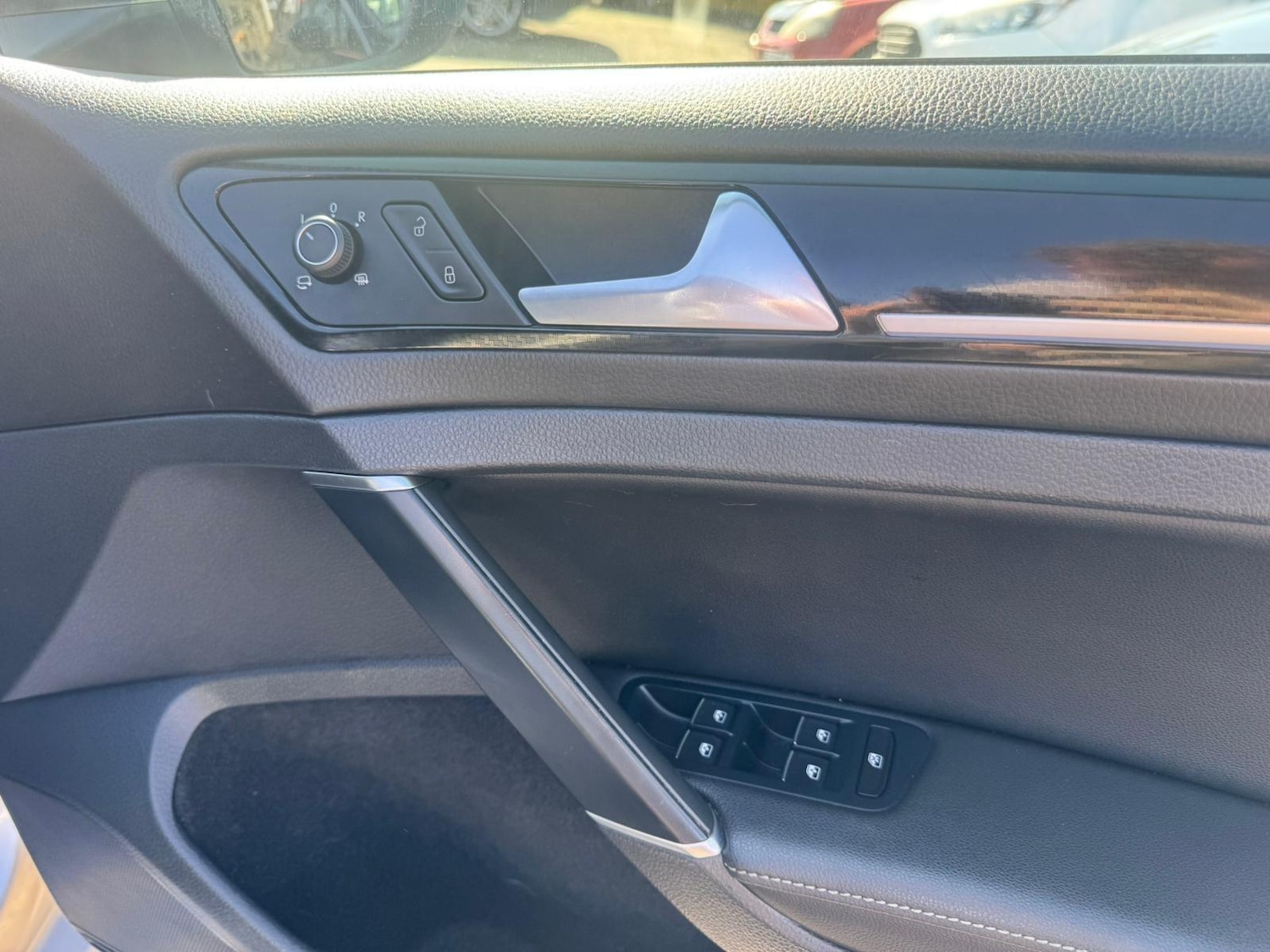 Used Volkswagen Golf 2016 for sale - 77960049: Photo 29