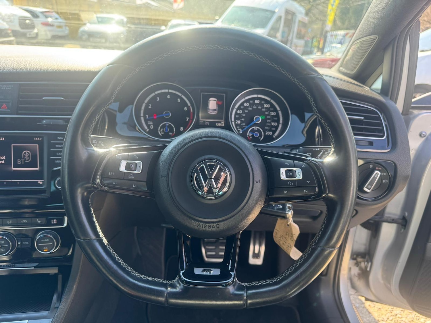 Used Volkswagen Golf 2016 for sale - 77960049: Photo 37