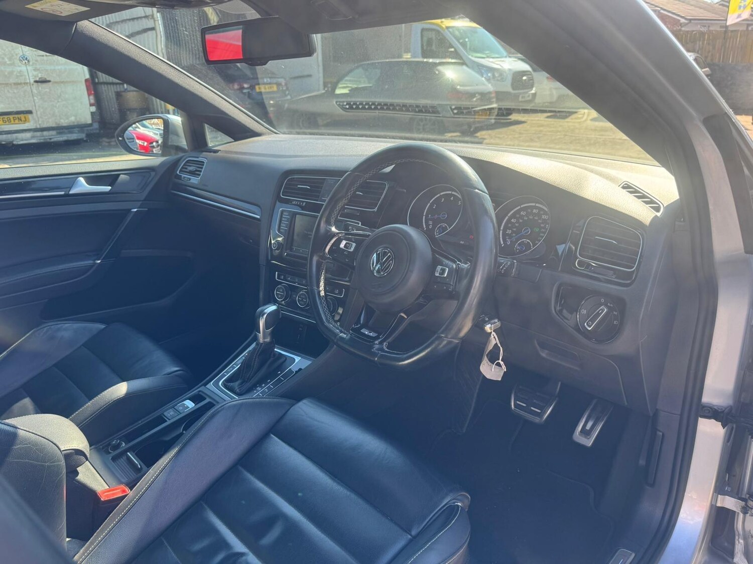 Used Volkswagen Golf 2016 for sale - 77960049: Photo 45