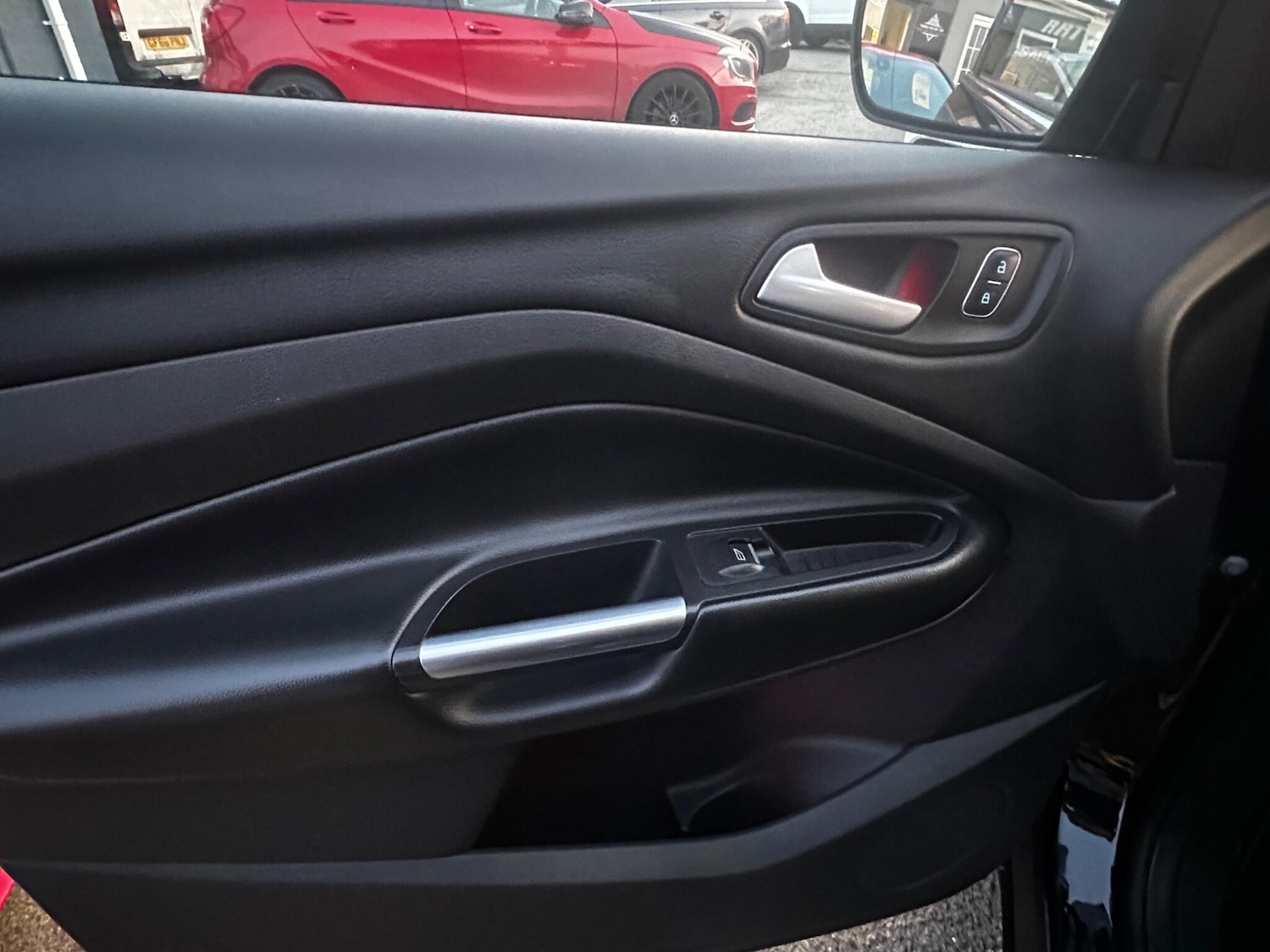 Used Ford Kuga 2018 for sale - 77971850: Photo 21