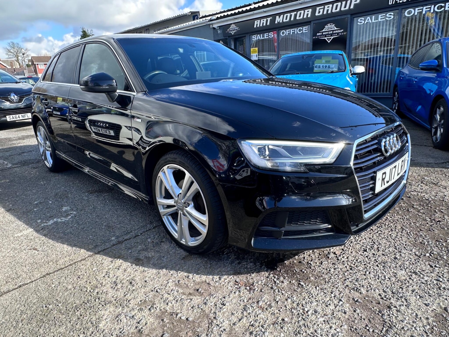 Used Audi A3 2017 for sale - 77764273: Photo 2