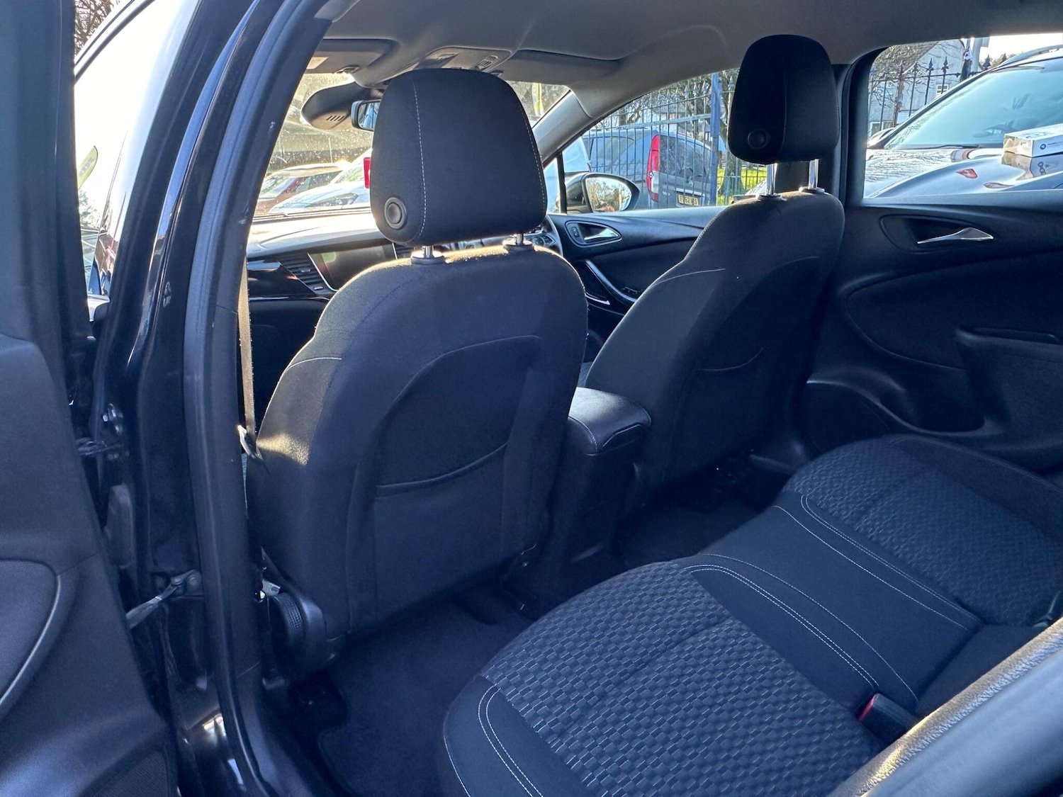 Used Vauxhall Astra 2017 for sale - 77764267: Photo 21