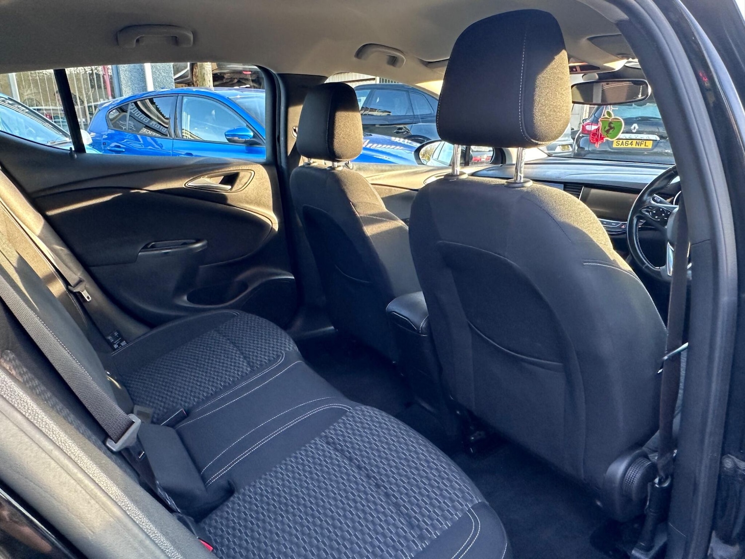 Used Vauxhall Astra 2017 for sale - 77764267: Photo 23