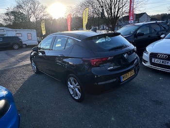 Used Vauxhall Astra 2017 for sale - 77764267: Photo
