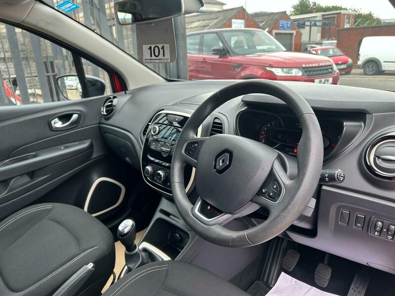 Used Renault Captur 2019 for sale - 76500570: Photo 12