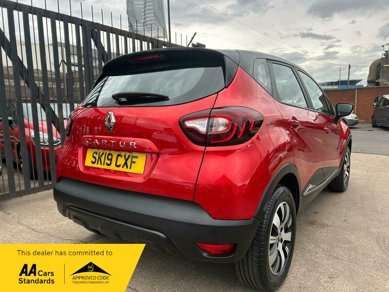 Used Renault Captur 2019 for sale - 76500570: Photo 3