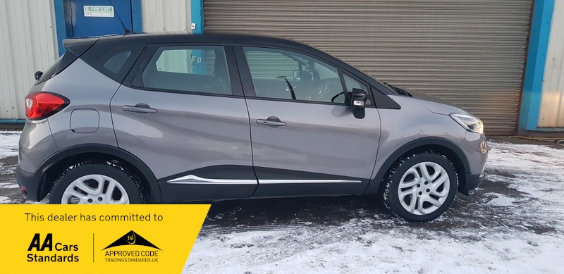 Used Renault Captur 2016 for sale - 77107333: Photo 2