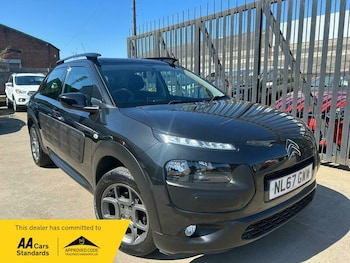 Used Citroen C4 Cactus 2017 for sale - 76500566: Photo