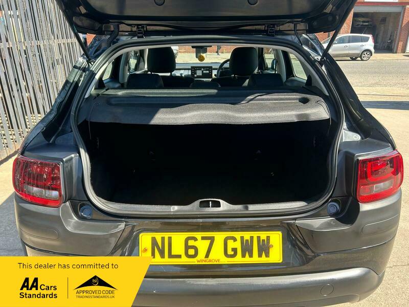 Used Citroen C4 Cactus 2017 for sale - 76500566: Photo 6