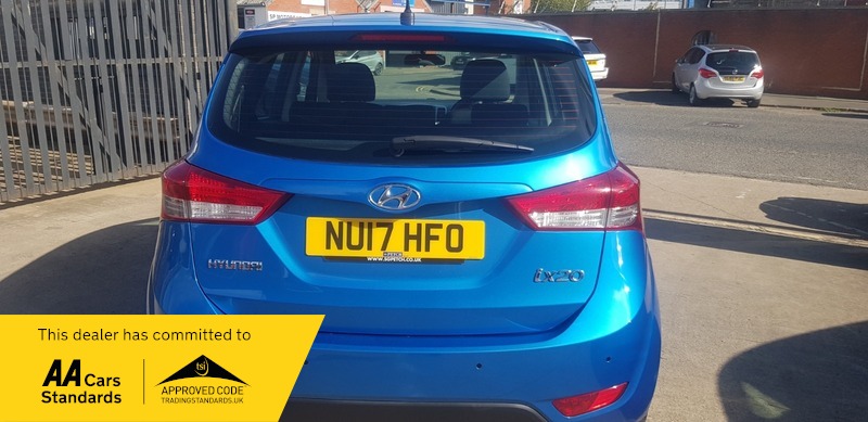 Used Hyundai Ix20 2017 for sale - 76500552: Photo 4