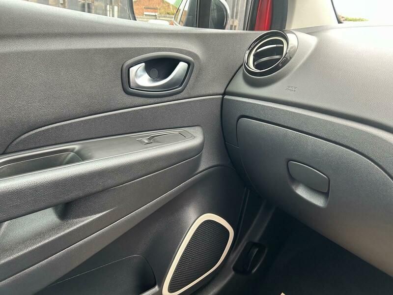 Used Renault Captur 2019 for sale - 78179070: Photo 21