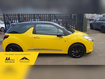 Used DS Automobiles DS 3 2017 for sale - 76500551: Photo
