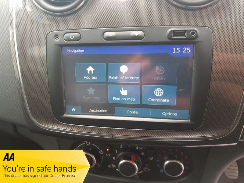 Used Dacia Sandero Stepway 2017 for sale - 76500548: Photo 14