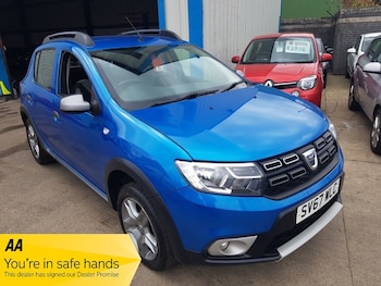 Used Dacia Sandero Stepway 2017 for sale - 76500548: Photo