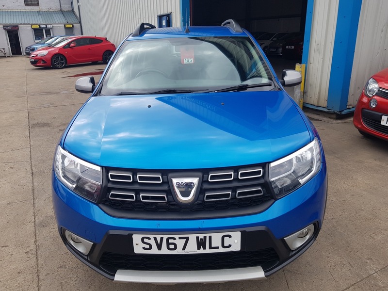 Used Dacia Sandero Stepway 2017 for sale - 76500548: Photo 8
