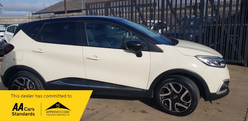 Used Renault Captur 2018 for sale - 76500589: Photo 2
