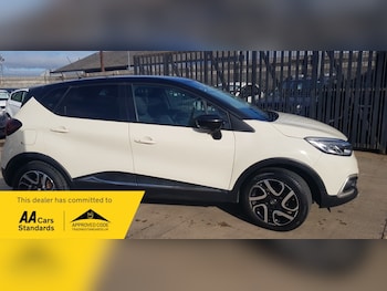 Used Renault Captur 2018 for sale - 76500589: Photo