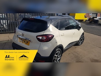Used Renault Captur 2018 for sale - 76500589: Photo