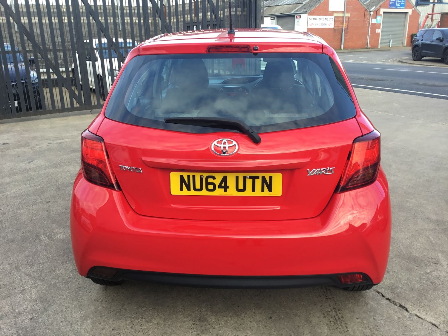 Used Toyota Yaris 2014 for sale - 78179076: Photo 4