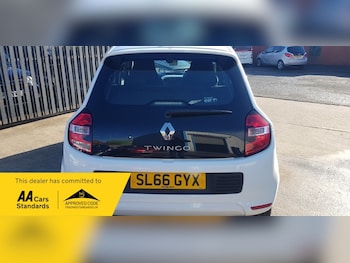 Used Renault Twingo 2016 for sale - 76500586: Photo