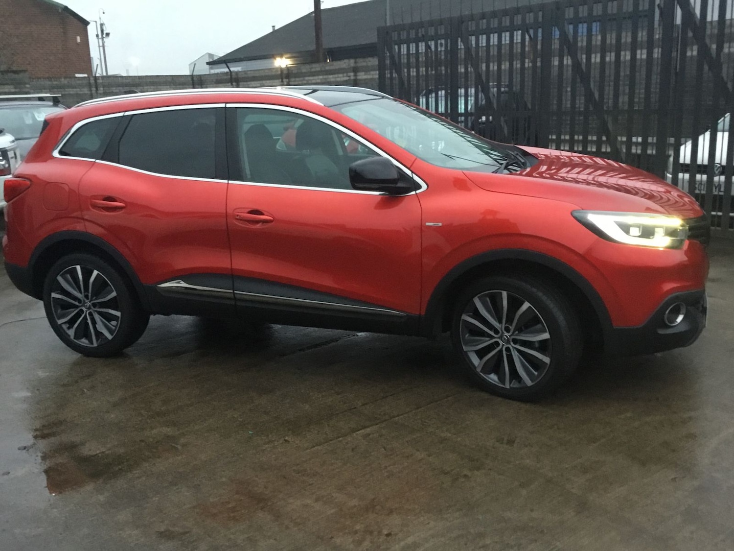 Used Renault Kadjar 2018 for sale - 78179059: Photo 2
