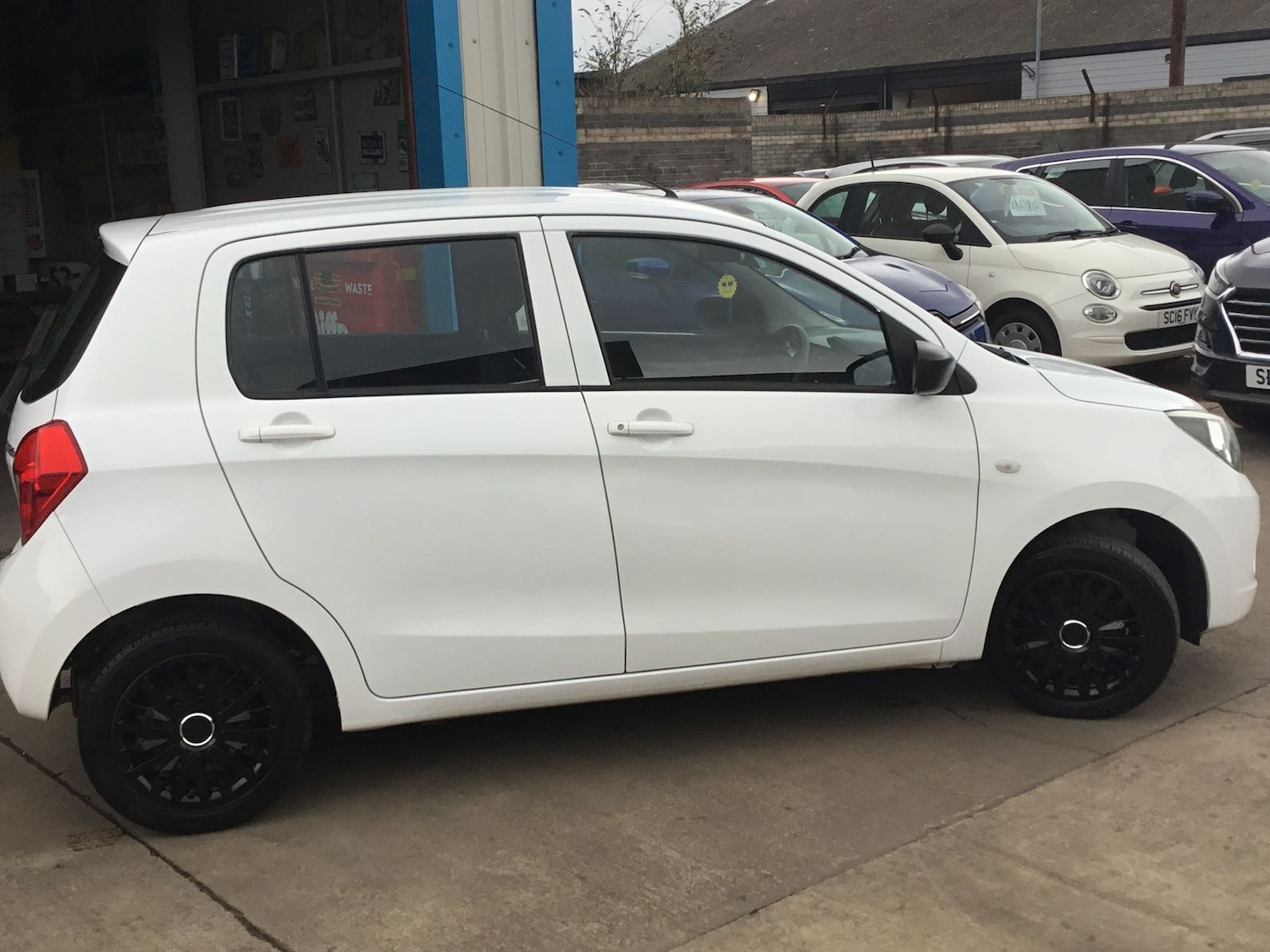 Used Suzuki Celerio 2015 for sale - 78179075: Photo 2