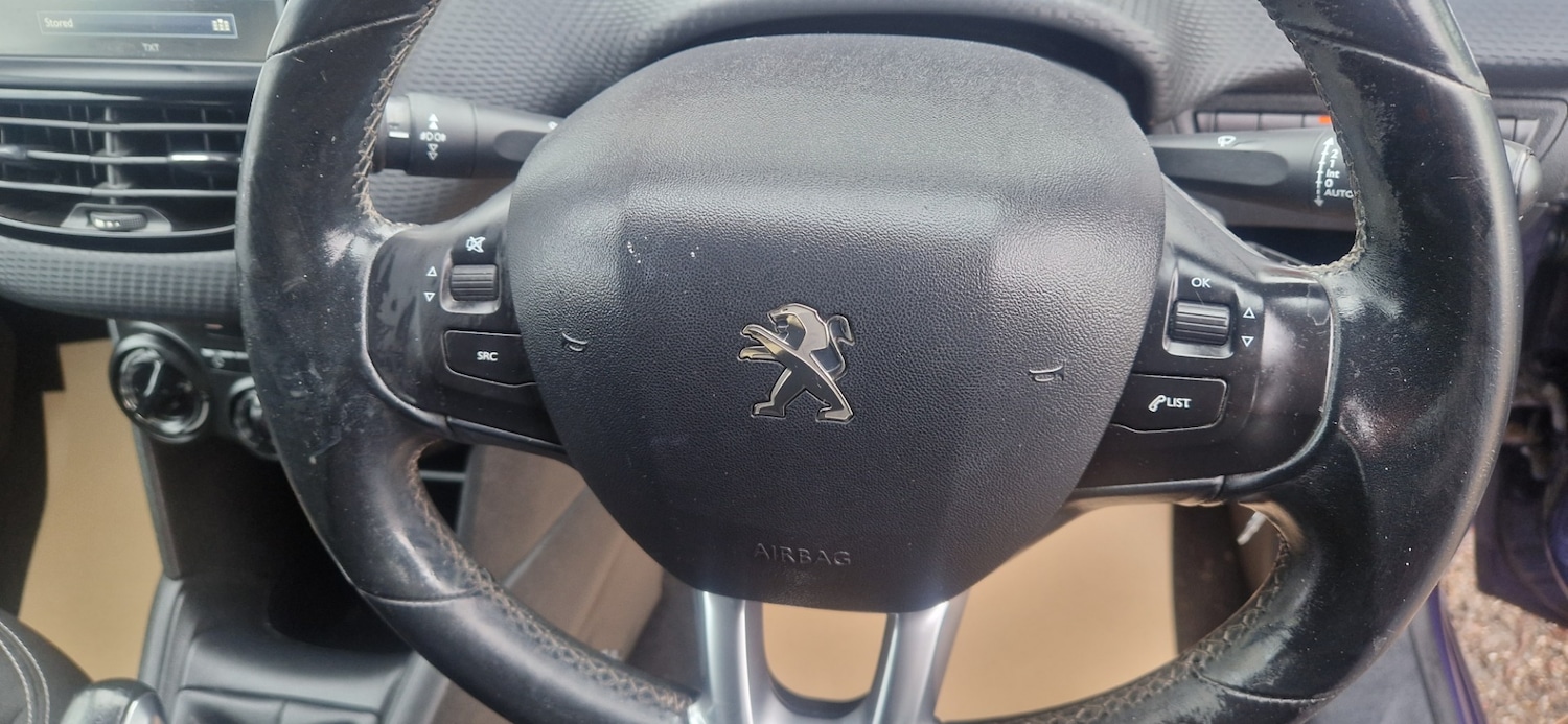 Used Peugeot 208 2016 for sale - 77556886: Photo 12