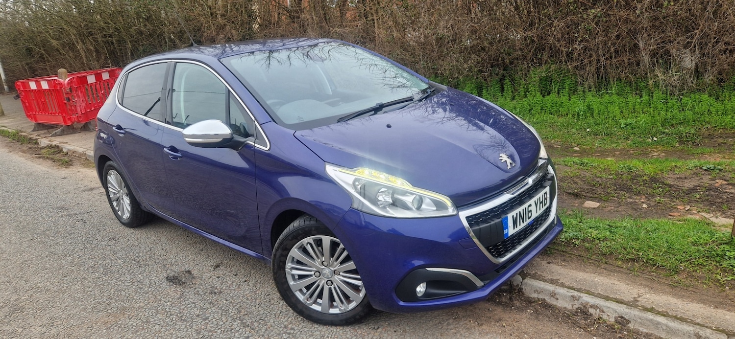 Used Peugeot 208 2016 for sale - 77556886: Photo 5