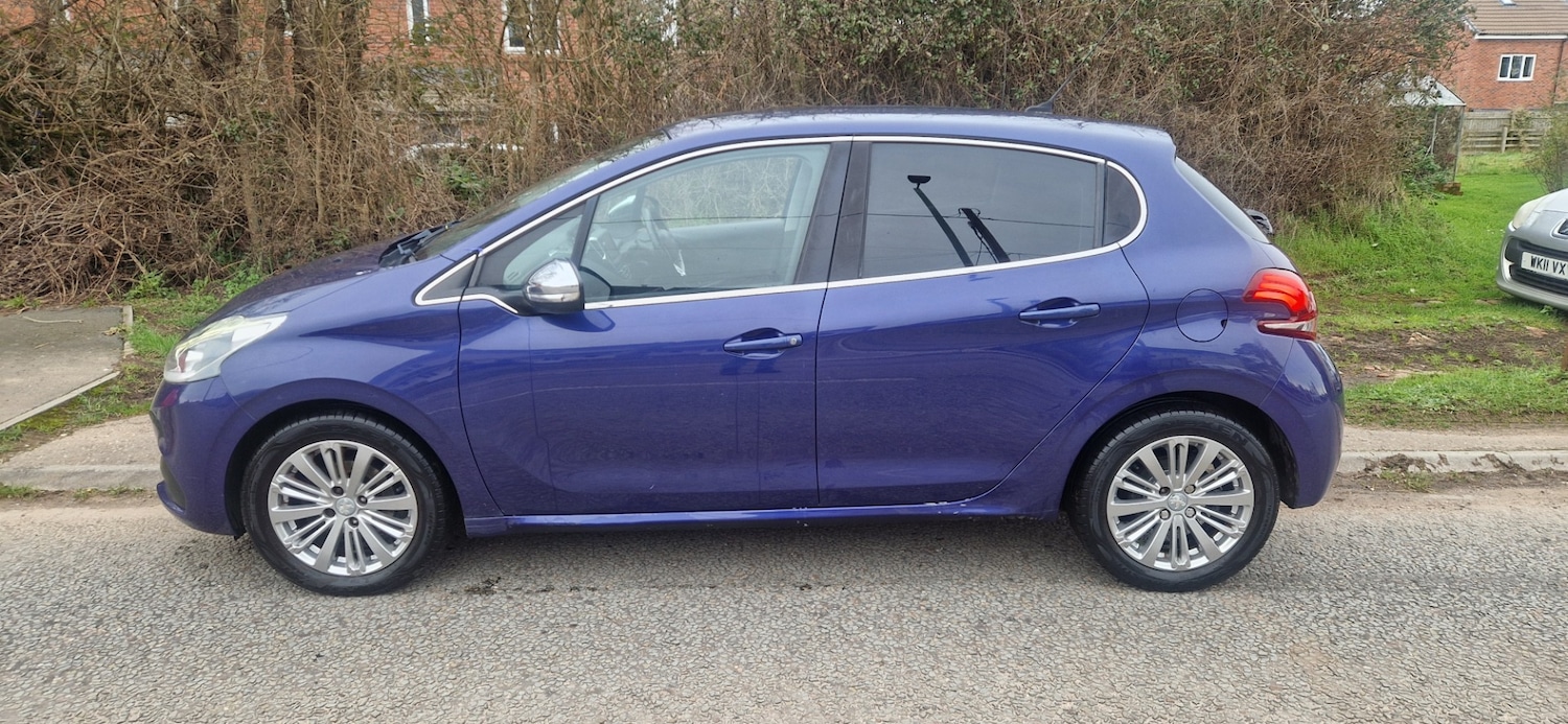 Used Peugeot 208 2016 for sale - 77556886: Photo 7