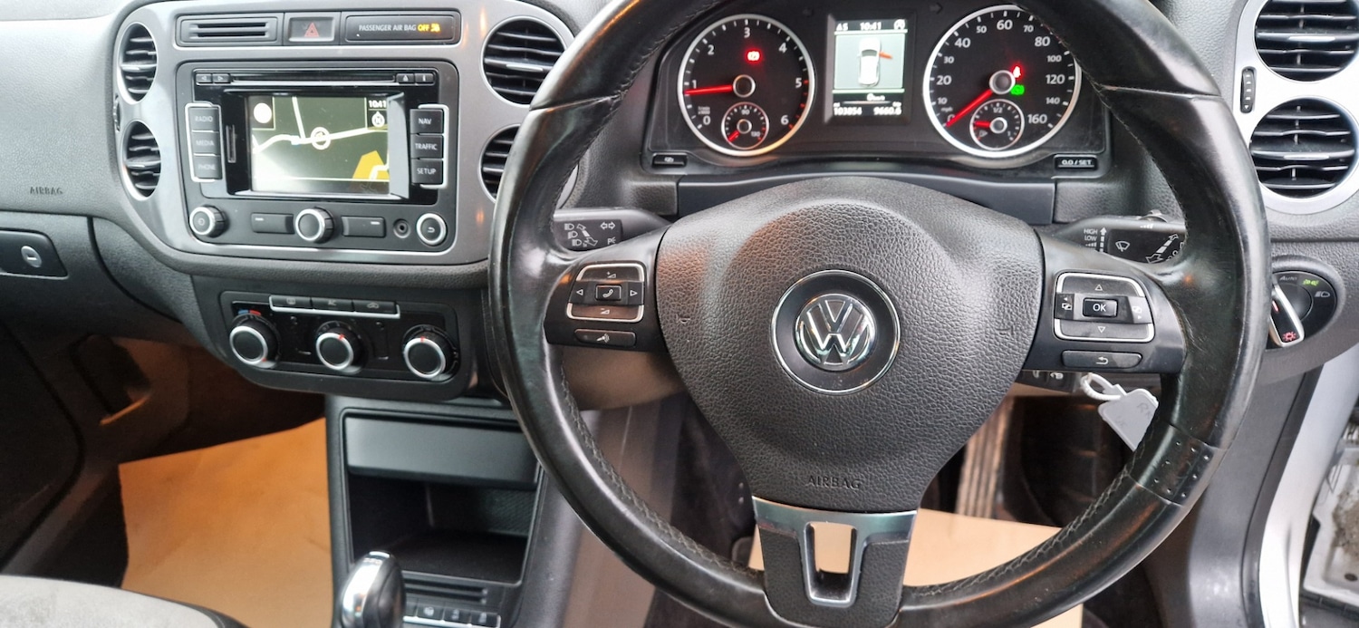 Used Volkswagen Tiguan 2012 for sale - 76979683: Photo 10