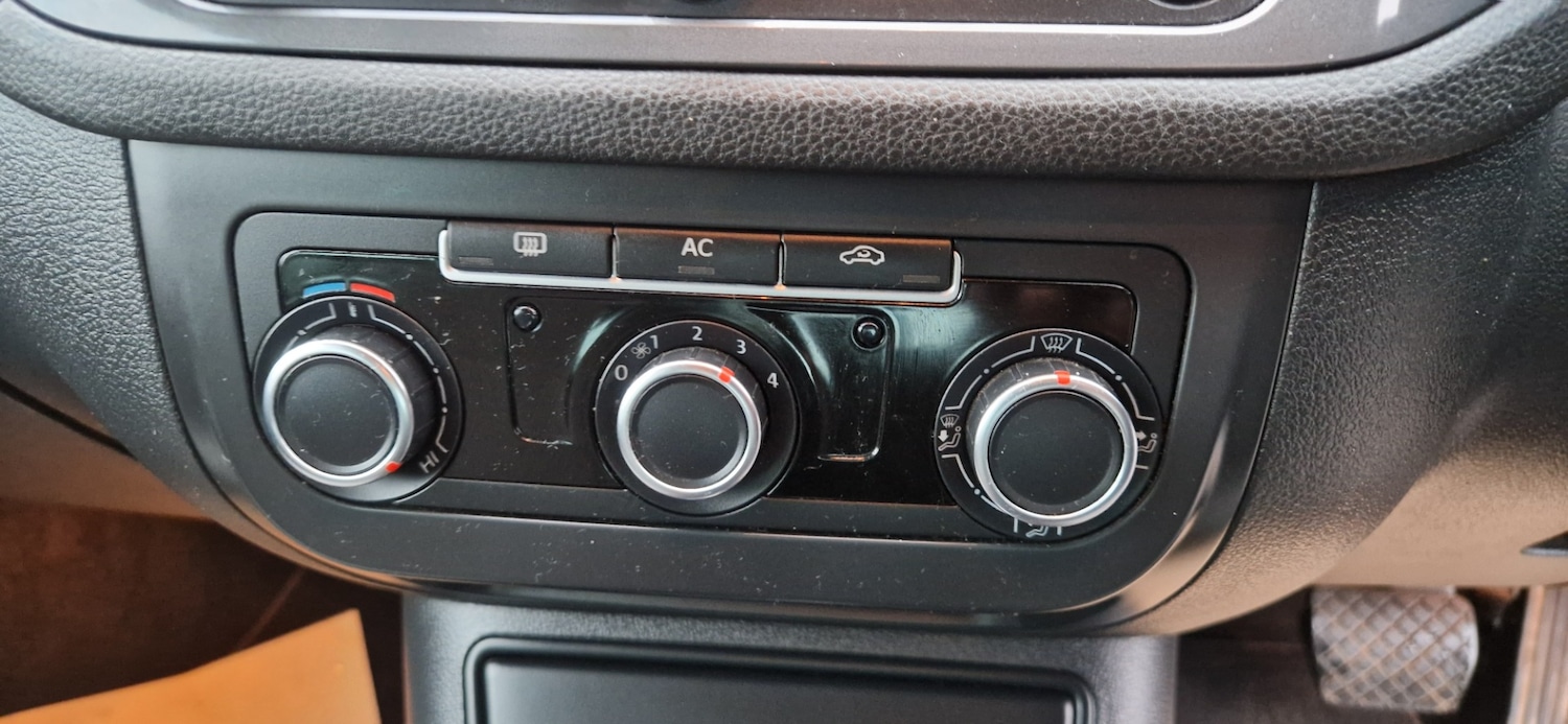 Used Volkswagen Tiguan 2012 for sale - 76979683: Photo 12