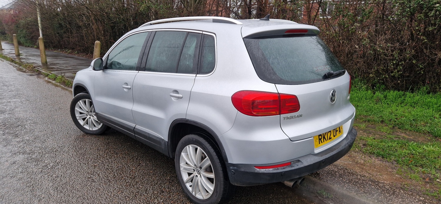 Used Volkswagen Tiguan 2012 for sale - 76979683: Photo 2