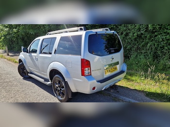 Used Nissan Pathfinder 2013 for sale - 78656906: Photo