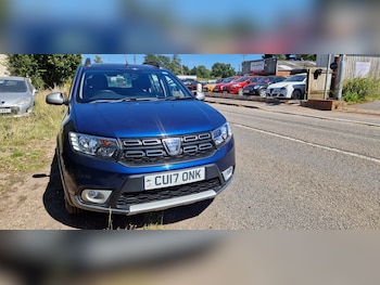 Used Dacia Sandero Stepway 2017 for sale - 79119779: Photo