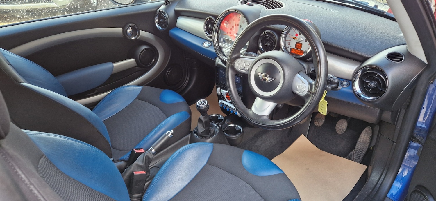 Used MINI Hatch 2009 for sale - 77475176: Photo 6