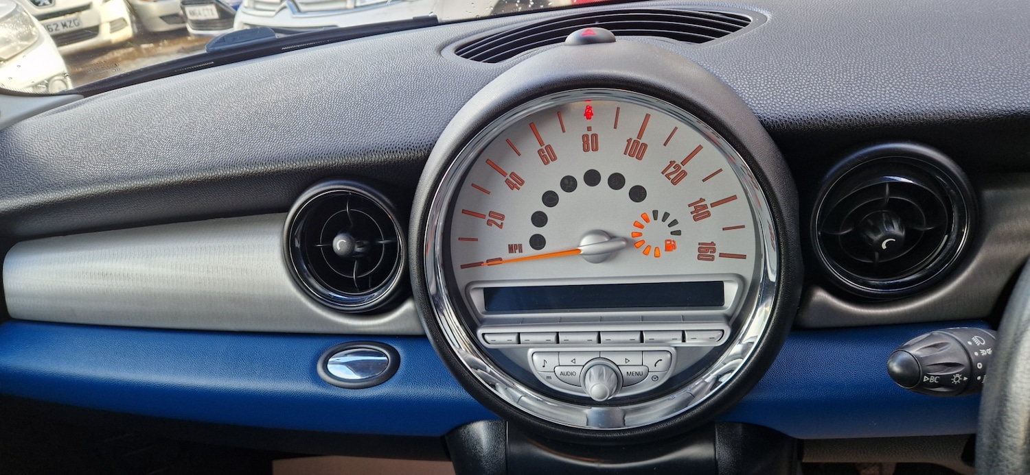 Used MINI Hatch 2009 for sale - 77475176: Photo 9