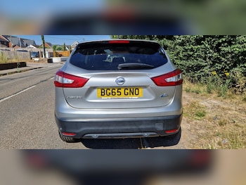 Used Nissan Qashqai 2015 for sale - 79190389: Photo